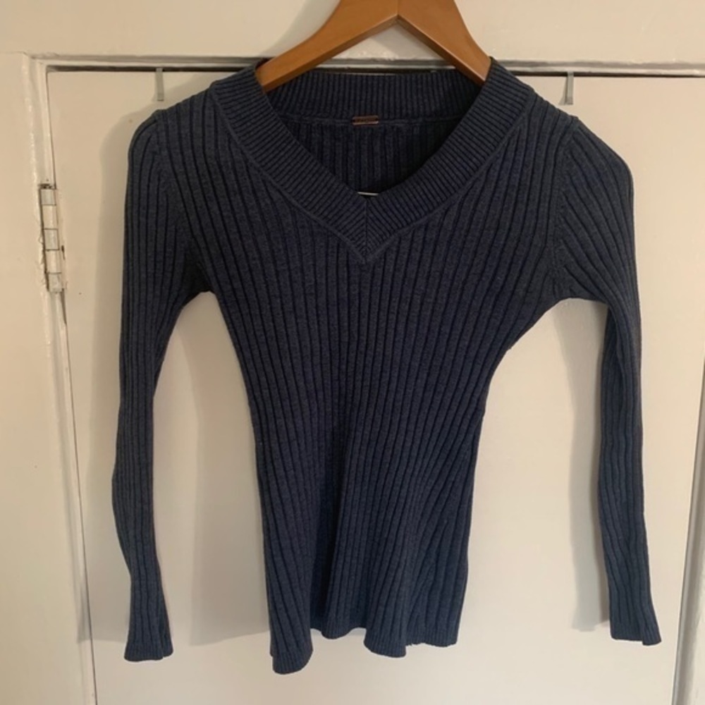 Poof! Blue Sweater Size Small